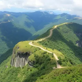 Melhor época para visitar Serra do Divisor: clima e eventos