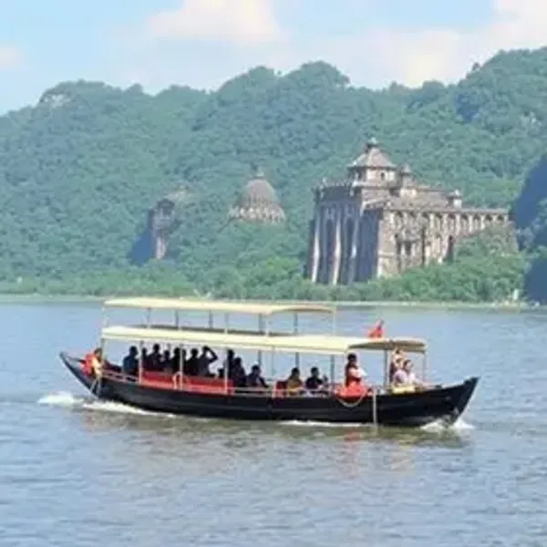 Quanto custa passeio de barco na Amazônia: orçamento e planejamento