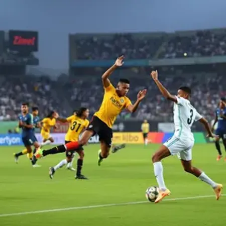 Amazonas vira sobre o Paysandu, entra no G